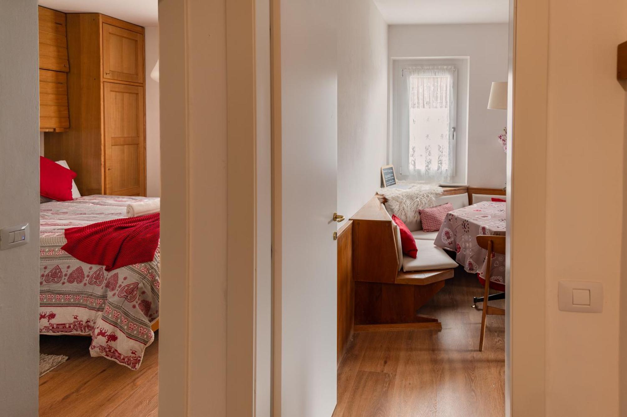 Cortina-House Apartment Cortina d'Ampezzo Ngoại thất bức ảnh